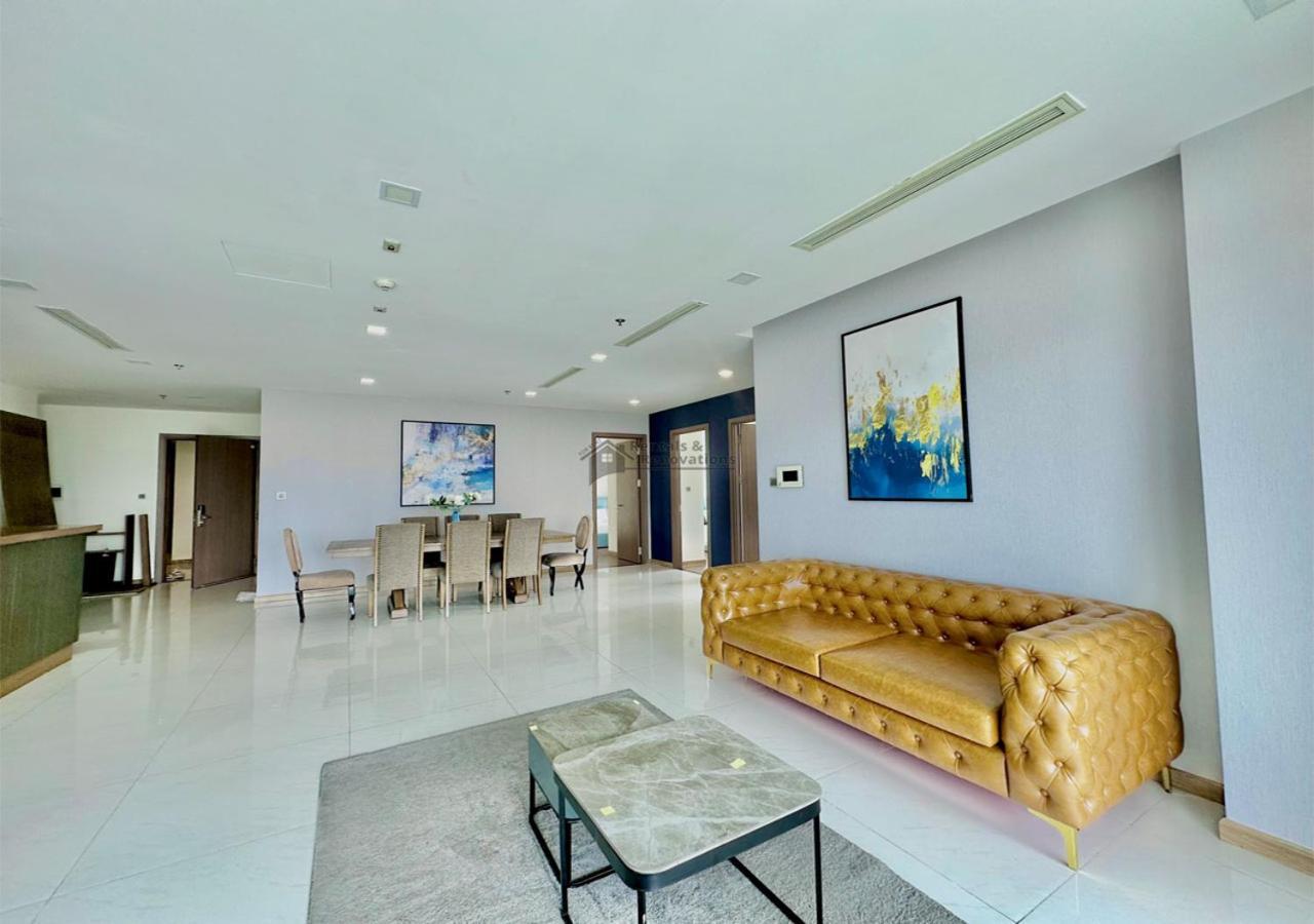 The Vinhomes Central Park Apartments - The Buildings Surrounding Landmark 81 مدينة هوشي منه المظهر الخارجي الصورة
