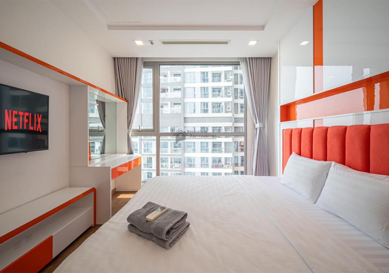 The Vinhomes Central Park Apartments - The Buildings Surrounding Landmark 81 مدينة هوشي منه المظهر الخارجي الصورة