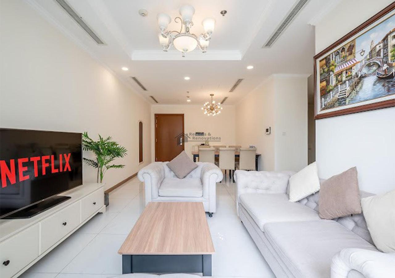 The Vinhomes Central Park Apartments - The Buildings Surrounding Landmark 81 مدينة هوشي منه المظهر الخارجي الصورة